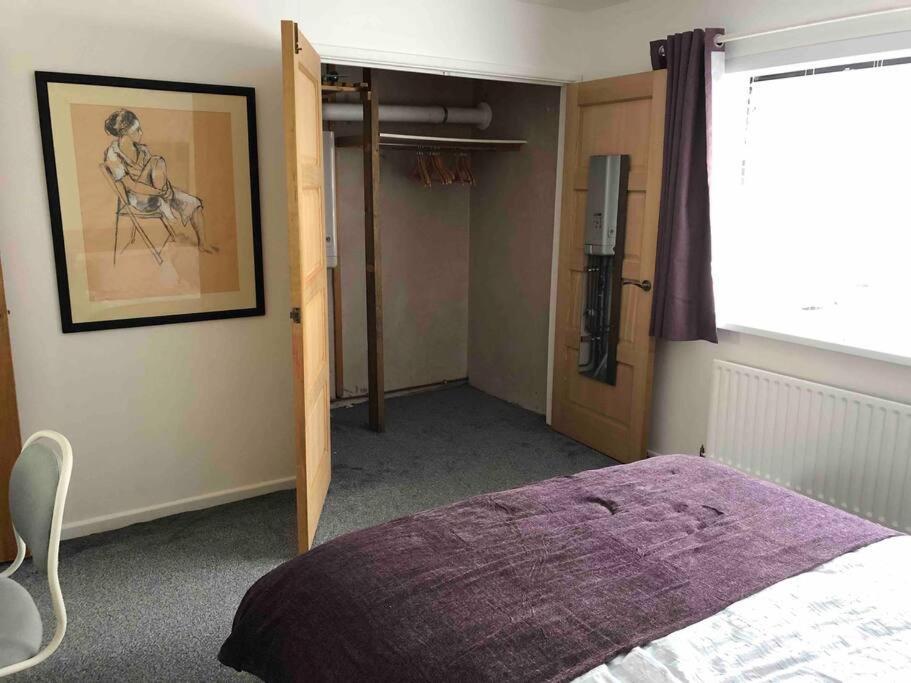 Appartement Revamped Holywood Town Centre House Extérieur photo